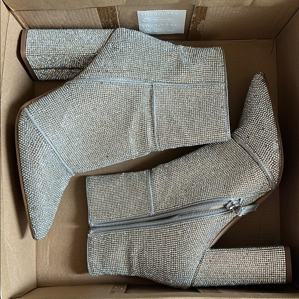 Steve Madden gemstone Ankle Boots